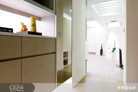 小坪數、中古屋、玄關、衛浴