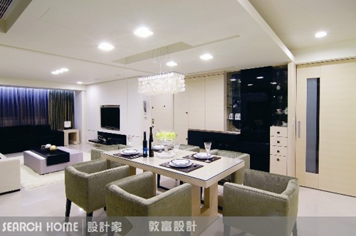 收納櫃、電視牆