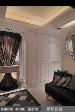 古典風、線板、門