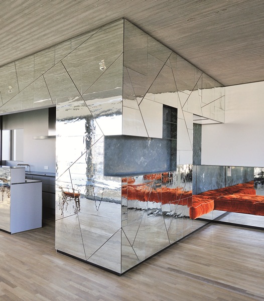 開放式廚房、鏡面、未來感、不規則設計、德國設計