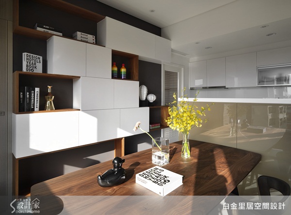 空間感放大1.5倍!「15坪小豪宅」洋溢摩登飯店風