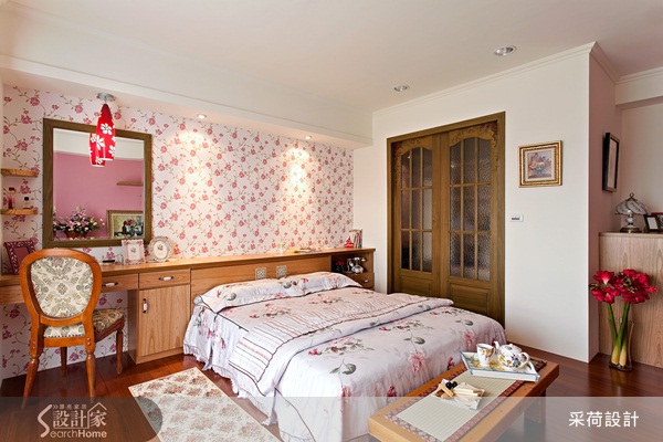 用顏色及材質訴說空間故事,並傳達對空間的情感,采荷