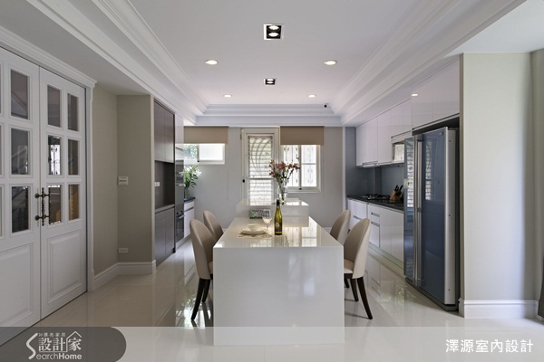 屋主買下這間位於新竹的透天別墅,期望能結合房屋原有