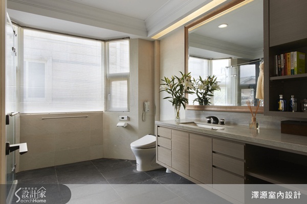 屋主買下這間位於新竹的透天別墅,期望能結合房屋原有