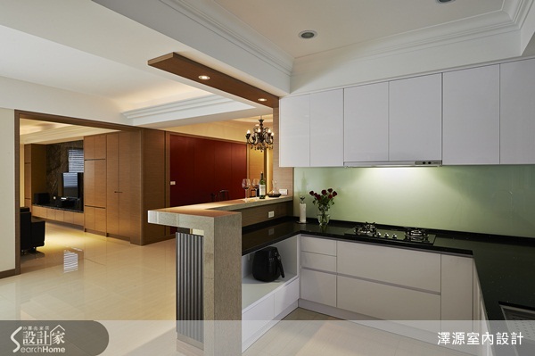 70坪五房兩廳的現代風設計，方正的格局、簡潔乾淨的空