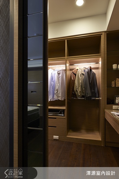 70坪五房兩廳的現代風設計，方正的格局、簡潔乾淨的空