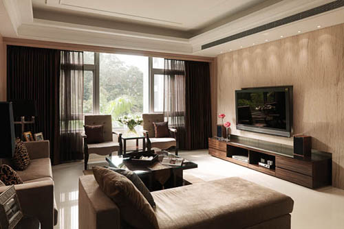 房子的樓層可使客廳享受到十分美好的窗景及採光，演拓