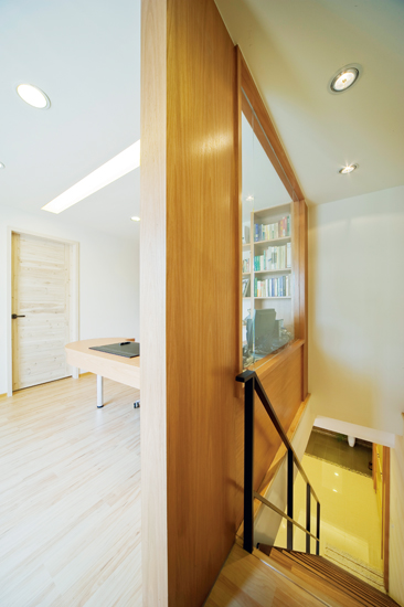 不要私自將陽台外堆,以免犯法?先確定加蓋的合法性,