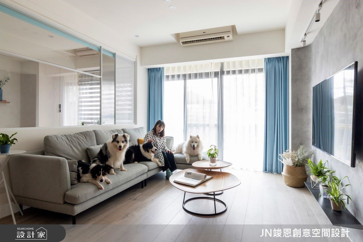 直擊2人4狗的寵物共生宅!讓25坪老屋重拾好採光、空間感的北歐風居家-設計家 Searchome