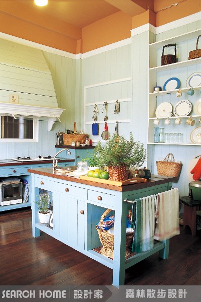 條件１０：大大調理區，作菜上菜不慌張
一般歐式廚房