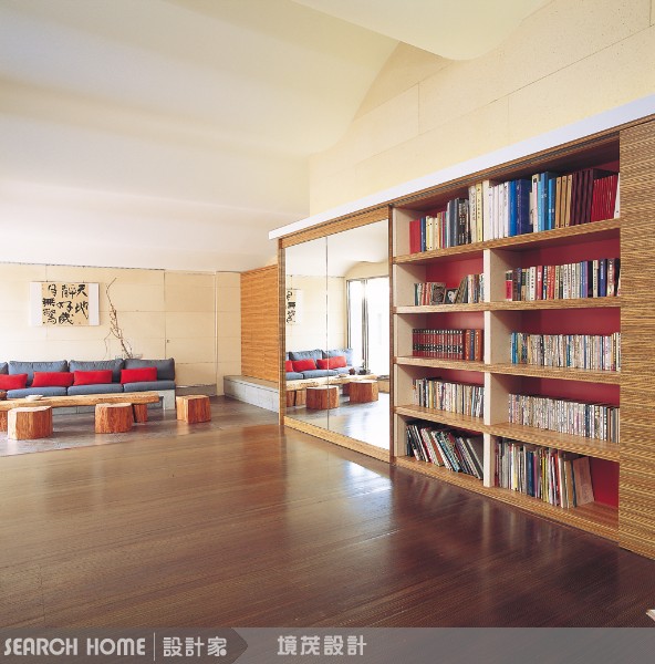 餐廳可以這樣設計
說到沒有圍牆的開放設計，大宅門裡