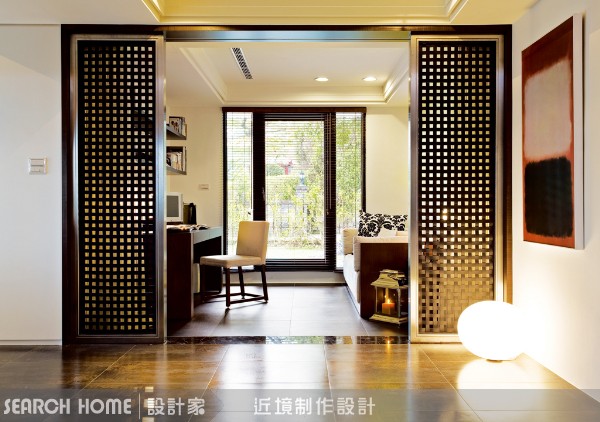 誰說鋁門窗一定要是咖啡色或是金屬色
是的，老爺夫人