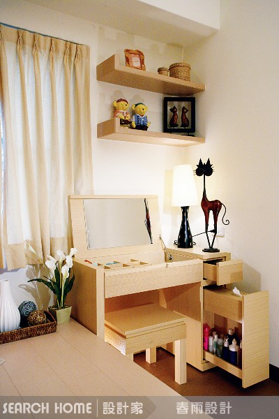 家具就是變形金剛
我們來轉換一下口味，看看家具的變