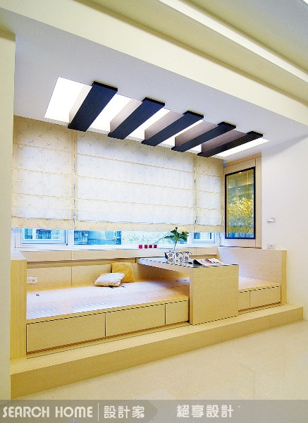 複合式變化之二-和式桌出現啦！
是的，升降式的和式