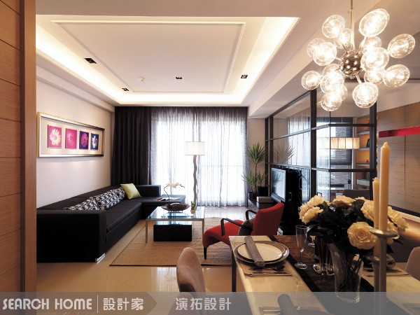 4、玻璃及鏡面：
如果想讓空間呈現有點朦朧的隱約感