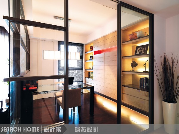 歡迎回家，不論早上出門或晚上進門，你都得經過那扇門