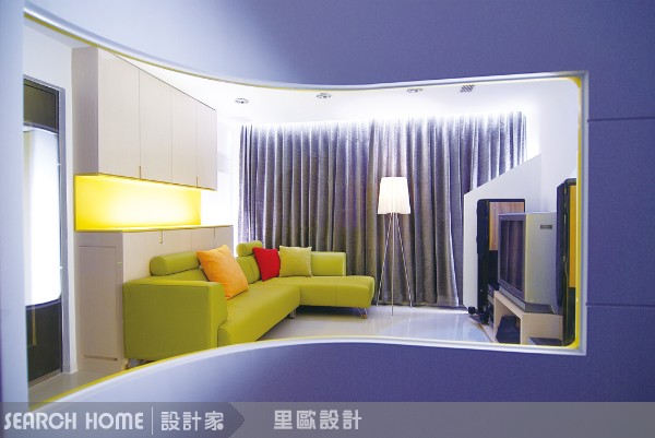 要點1：不要給我白筍筍的燈光
老是在看恐佈電影的人