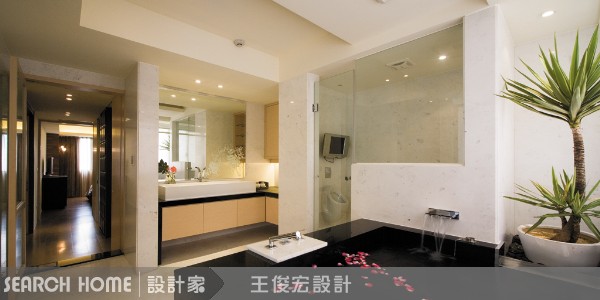 開放式衛浴很美很特別……
五星級大飯店的開放式做法