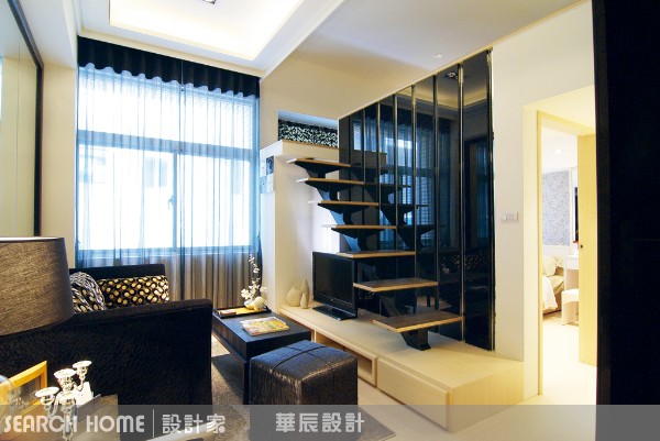 空間錯覺術——反射材質
許多具有反射特性的材質像是