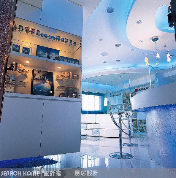 美型玄關不是夢的啦！
玄關除了扮演室內及室外出入口