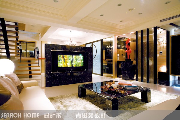 黑不是黑，黑是色！雖然黑色在色彩學上，定義為沒有任