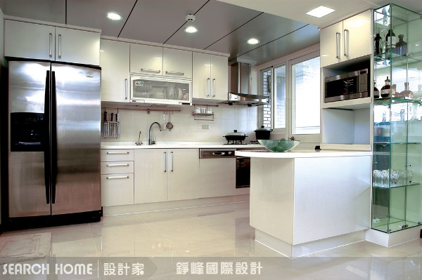 迎接早晨的感覺，真的不錯～～看著清晨矇矓的光線，聞