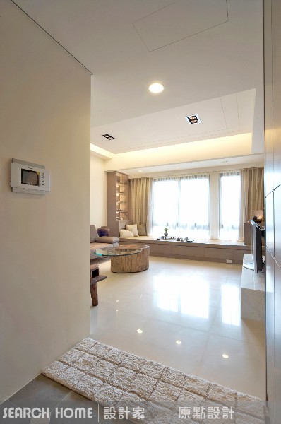 4：地毯的風格秘技
如果你的預算有限制，那麼依照居