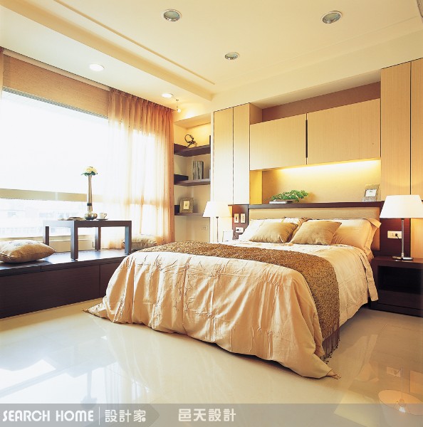 3.窗簾布變變變
除了壁紙及粉刷油漆外，你一定沒想到