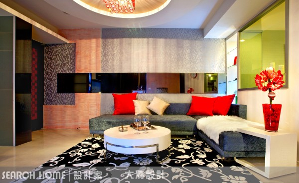 要點06：金屬、水晶等光感材質產生鏡面效果
晶亮光澤