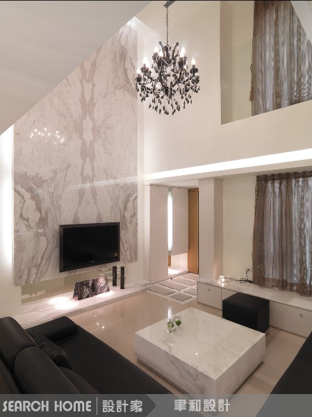 要點03：最貴的建材都給我端上來
既然要營造奢華的居