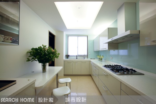 廚房不要設在房子正中央
據說這樣會讓房子裡的氧氣不