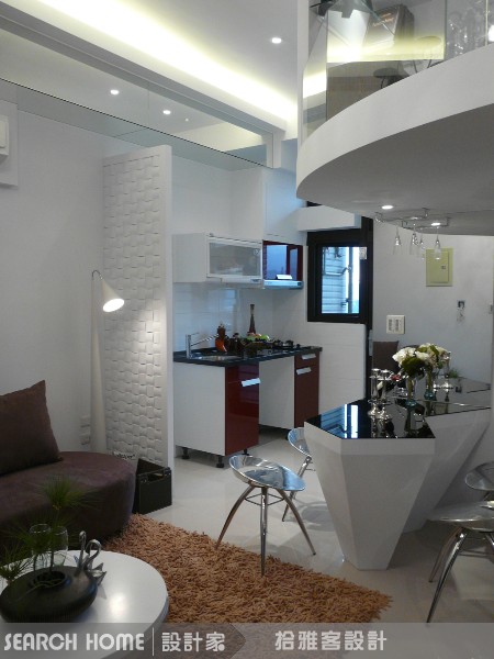 6：增進使用效率-複合式空間機能
由於空間小，在空間