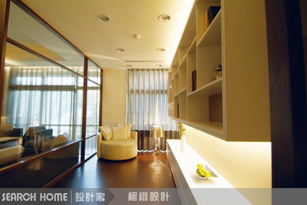 Action08：角落輕鬆閱讀區 
有了書櫃，當然就要有能