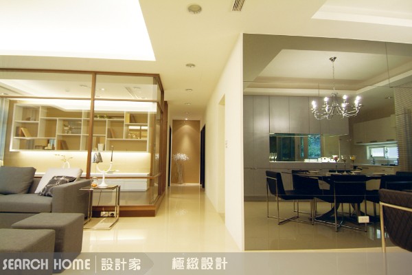 設計手法６：運用噴砂玻璃當燈箱兼隔間
噴砂玻璃的問