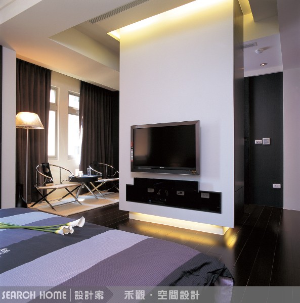 乾脆讓他更有存在感！ 變成造型櫃子
住公寓真的比較