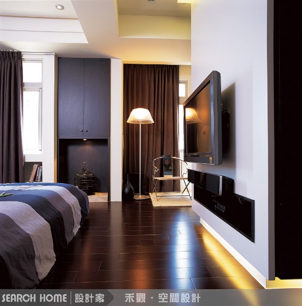 乾脆讓他更有存在感！ 變成造型櫃子
住公寓真的比較