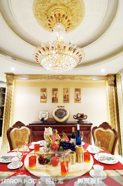 大剌剌彰顯財富，就是要包金箔！
據說某中部的市長住