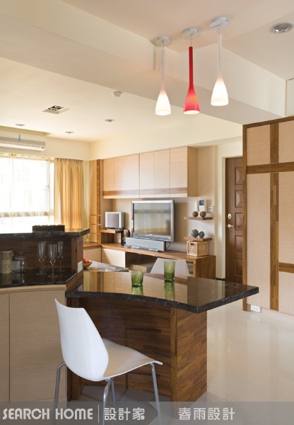 原則5、沙發不要對著大門，易犯小人
這個很重要，可