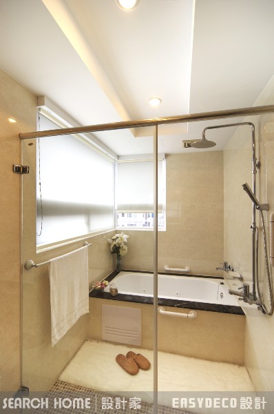 敗犬不敗的主義3：增加慵懶氣圍的吧台椅
圓弧造型的