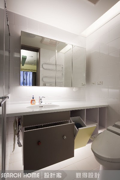 浴室瓶瓶罐罐最多，小東西一多就容易感覺雜亂。善用收