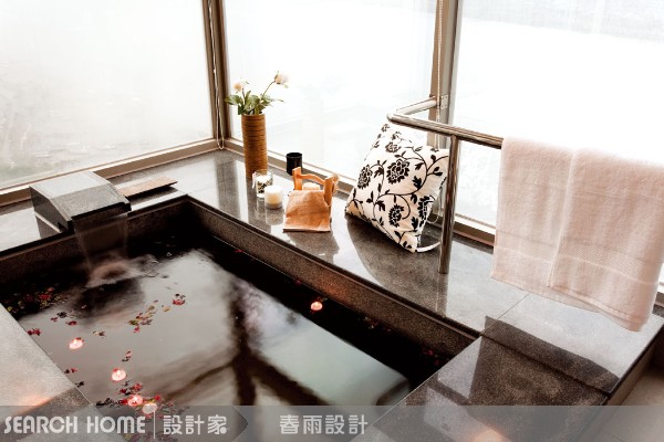 戶外衛浴——浴缸與花灑
在峇里島一定要作SPA、按摸