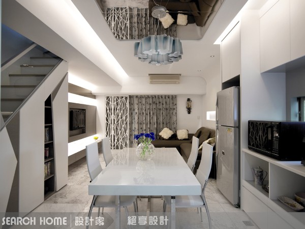 請想像一下～「我家很小，但我很會收納！樓梯下可以收