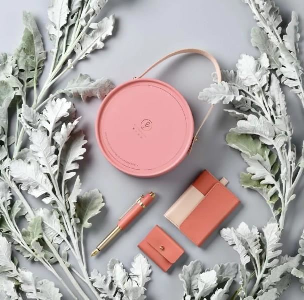 世博展览馆 H3M05 / 意外设计