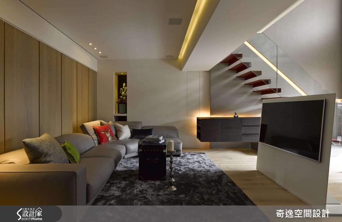 善用采光与楼梯位置，打造充满光线的复式楼