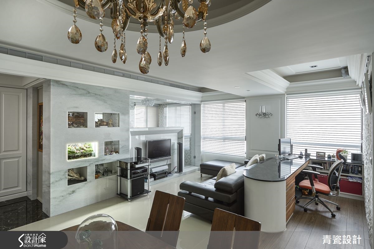 融合石材和开放设计，美式纯白宅这样造