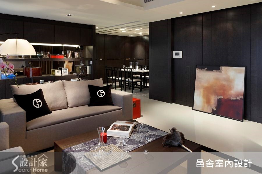 点缀经典家具，展现低奢风华的品味宅