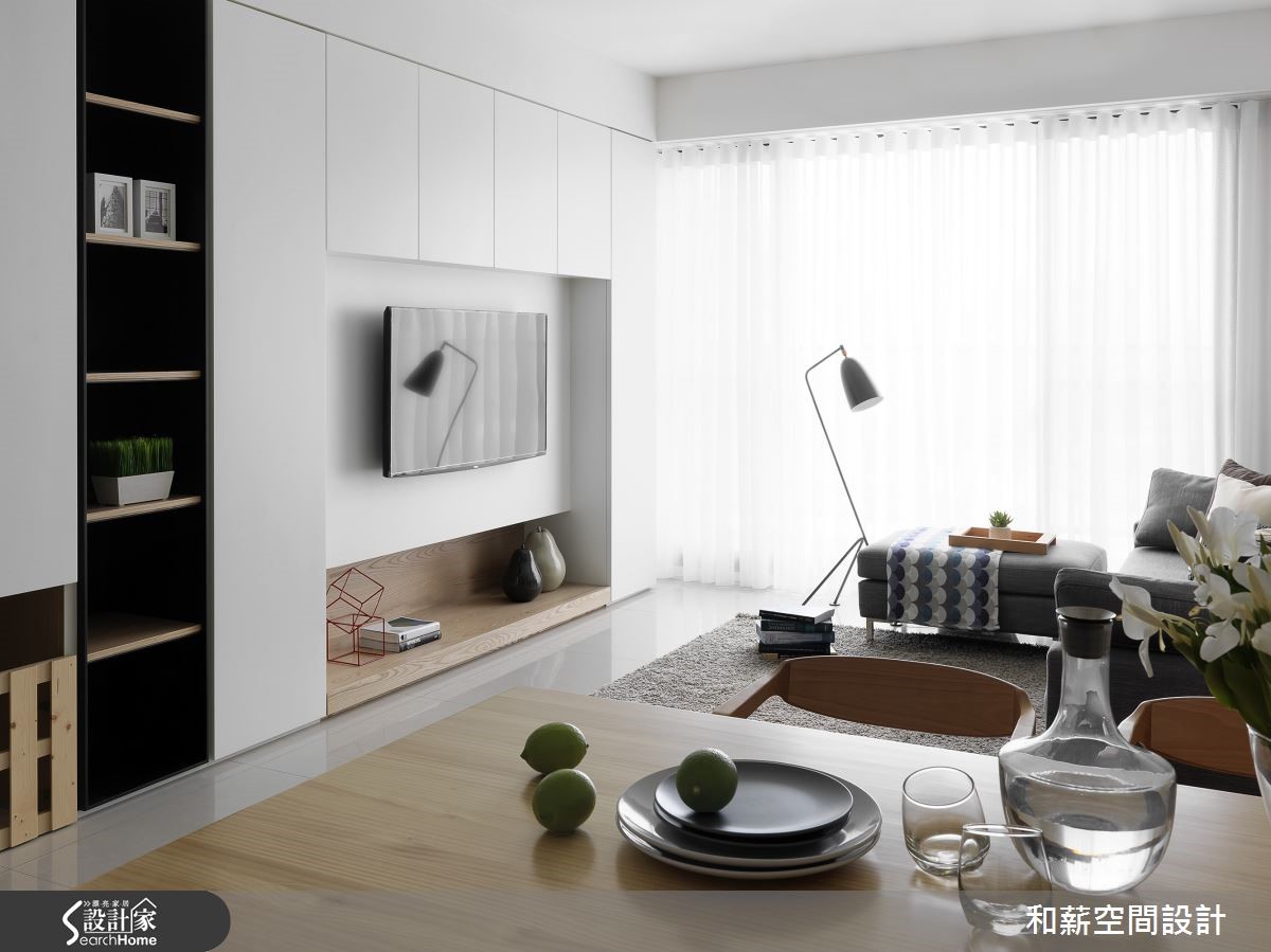 巧妙设计柜体隐于无形，机能宅更俐落清爽