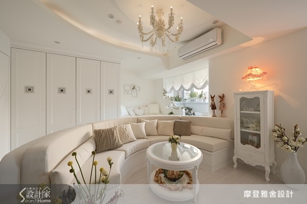 打造梦想机能乐活窝，用轻盈白色贯穿全场