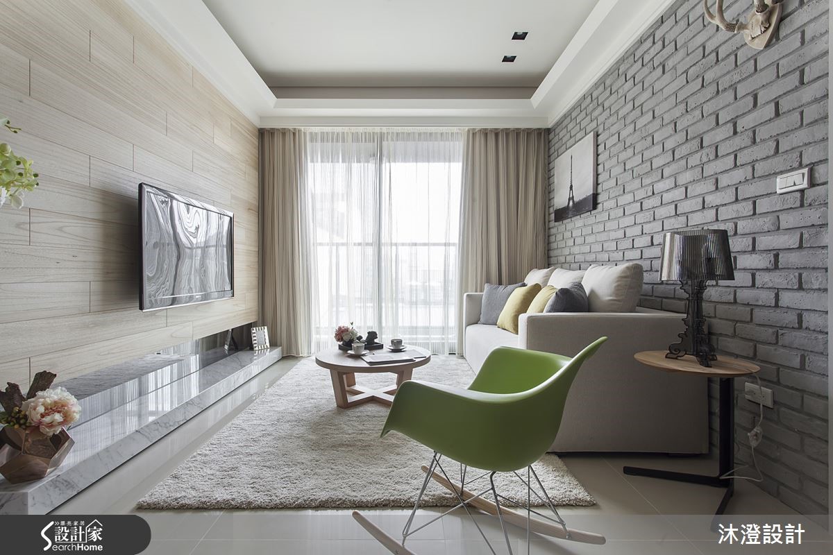 淡雅木色及灰质文化石，打造北欧纾压宅