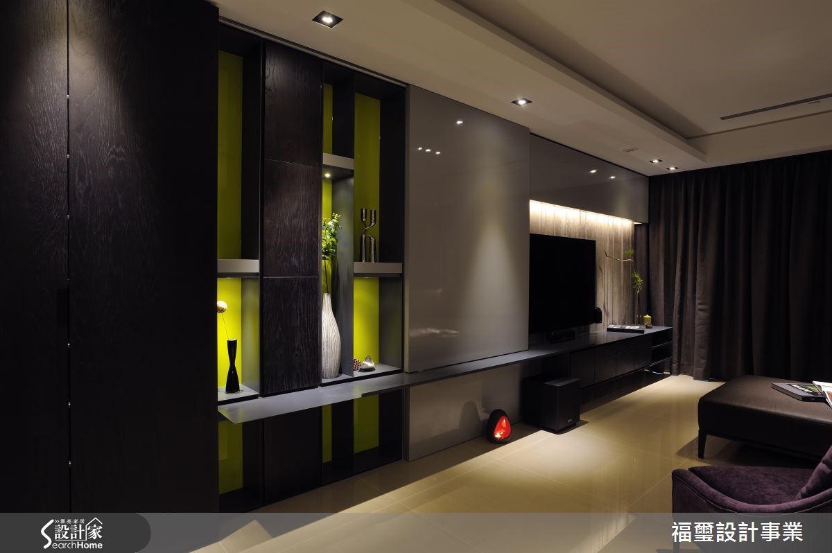 黑白空间添色彩，打造现代宅雅致韵味